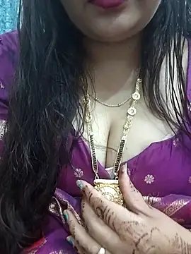 Snapshot of Mayuri77 chatting on March 2025 09:55:02 AM Mayuri77 online show from March 2025 09:55:02 AM