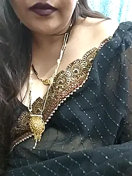 Snapshot of Mayuri77 chatting on March 2025 06:23:01 PM Mayuri77 online show from March 2025 06:23:01 PM