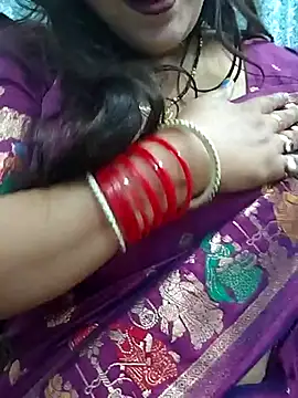 Snapshot of Mayuri77 chatting on March 2025 06:00:02 AM Mayuri77 online show from March 2025 06:00:02 AM