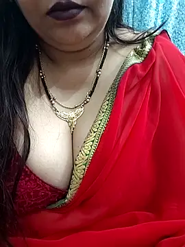 Snapshot of Mayuri77 chatting on March 2025 10:53:01 PM Mayuri77 online show from March 2025 10:53:01 PM