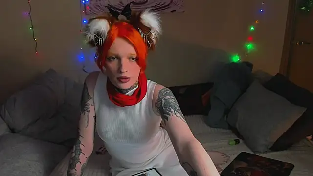 Simona Rain online show from December 2025 02:00:02 PM