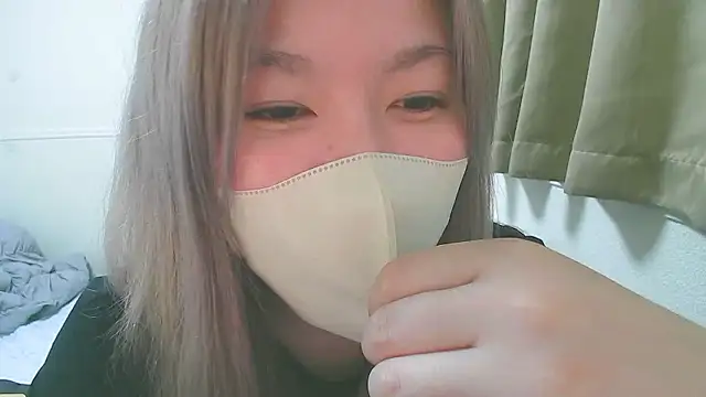 Snapshot of Remi_official chatting on May 2026 10:23:01 AM Remi official online show from May 2026 10:23:01 AM