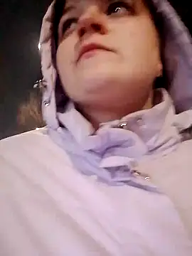 Snapshot of Eva_Florence chatting on December 2024 07:01:01 PM Eva Florence online show from December 2024 07:01:01 PM