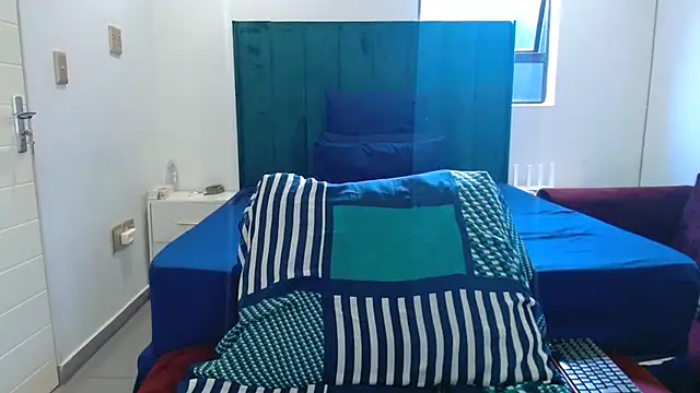 LolaTwerksXX online show from March 2026 12:11:01 PM