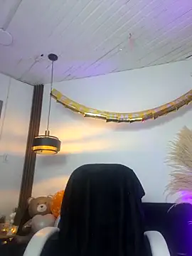 salome drasin online show from October 2025 05:21:02 AM