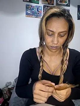 salome drasin online show from May 2026 08:47:01 PM