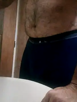 Snapshot of Juan_45 chatting on April 2026 12:44:02 PM Juan 45 online show from April 2026 12:44:02 PM