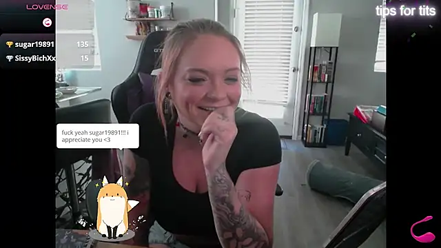 tayweird online show from January 2025 07:29:02 PM