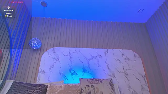 Franchesca De Luca online show from October 2025 11:18:02 PM