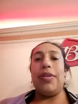 Snapshot of yaz_guzman chatting on January 2025 05:05:01 AM yaz guzman online show from January 2025 05:05:01 AM