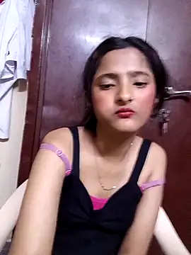 BabySlimmy10 online show from February 2026 06:19:01 PM