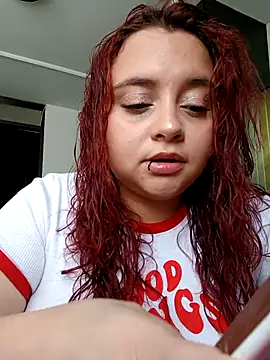 CURVY-HORNY online show from May 2026 09:12:02 PM