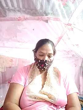 Hotty-rumi online show from February 2025 07:09:01 PM