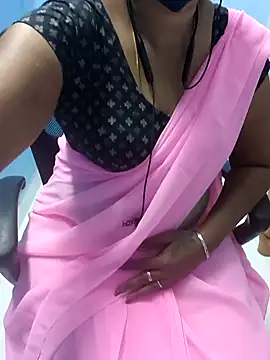 Snapshot of selvi_selvi chatting on December 2024 04:49:01 PM selvi selvi online show from December 2024 04:49:01 PM