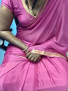 Snapshot of selvi_selvi chatting on February 2025 12:48:02 PM selvi selvi online show from February 2025 12:48:02 PM