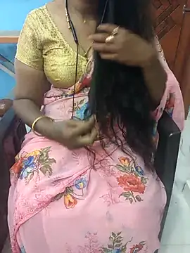 Snapshot of selvi_selvi chatting on February 2025 06:10:02 AM selvi selvi online show from February 2025 06:10:02 AM