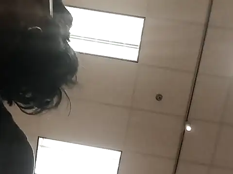 Snapshot of kobrashekyng chatting on October 2025 04:48:02 PM kobrashekyng online show from October 2025 04:48:02 PM