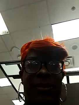 Snapshot of kobrashekyng chatting on October 2025 05:43:02 PM kobrashekyng online show from October 2025 05:43:02 PM