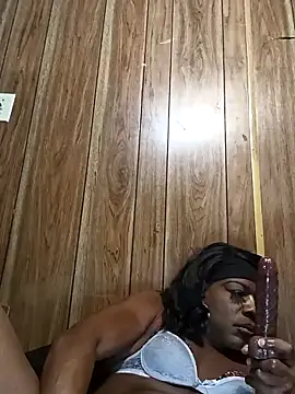 Snapshot of kobrashekyng chatting on December 2025 11:10:02 PM kobrashekyng online show from December 2025 11:10:02 PM