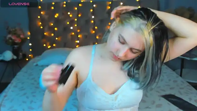 Bonni Meiz online show from December 2024 01:06:02 PM