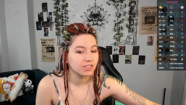 Bonni Meiz online show from November 2025 03:01:02 AM