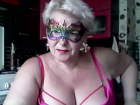 Lisa Suzie online show from June 2026 10:24:02 AM