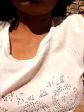 Kajal  Mehra online show from November 2025 07:54:01 AM