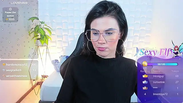 Snapshot of stephanya_ chatting on January 2025 05:54:02 AM stephanya online show from January 2025 05:54:02 AM