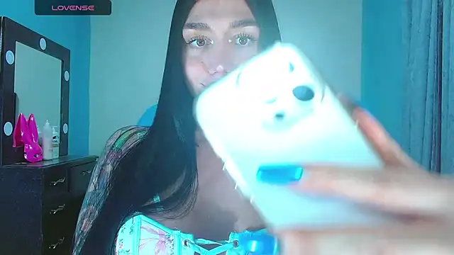 Snapshot of karla_zambrano chatting on February 2026 09:59:02 PM karla zambrano online show from February 2026 09:59:02 PM