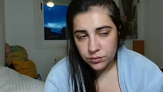 Ursumi1 online show from March 2026 06:44:01 PM