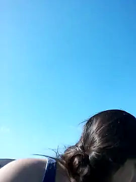 Ursumi1 online show from April 2026 03:31:01 PM