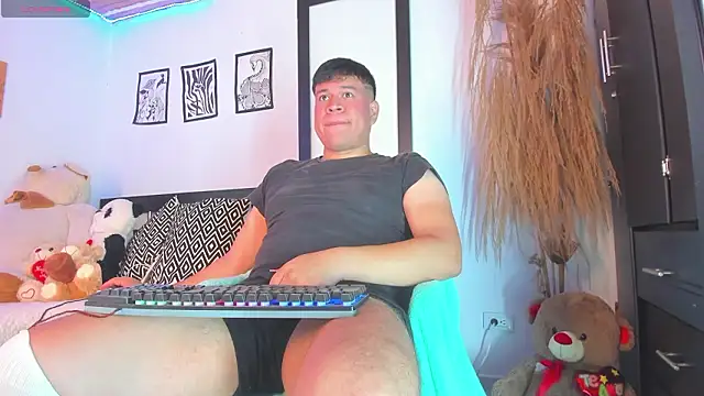 Nicolaskoling online show from March 2026 01:27:02 AM