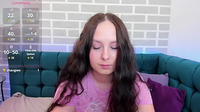 BeatriceReeves online show from May 2026 01:11:01 AM