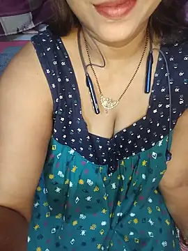 Snapshot of Sexy_Mona_Bhabhi chatting on August 2026 06:22:02 PM Sexy Mona Bhabhi online show from August 2026 06:22:02 PM