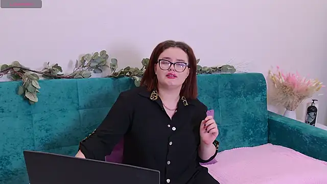 Snapshot of Jessica_Joy chatting on December 2024 02:16:01 AM Jessica Joy online show from December 2024 02:16:01 AM