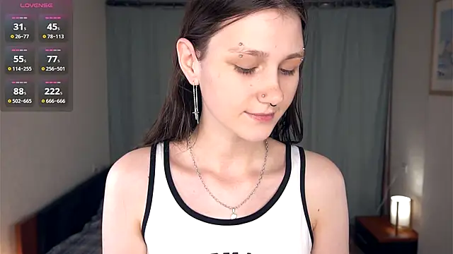 Snapshot of MoiraHavins chatting on September 2025 05:35:02 PM MoiraHavins online show from September 2025 05:35:02 PM