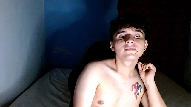 Snapshot of Charley_quin chatting on June 2026 01:27:01 AM Charley quin online show from June 2026 01:27:01 AM