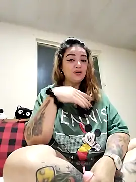 Snapshot of poisson_ivy chatting on October 2025 03:15:02 AM poisson ivy online show from October 2025 03:15:02 AM