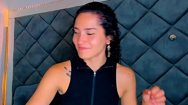 Snapshot of Nellyhills chatting on January 2025 05:23:02 PM Nellyhills online show from January 2025 05:23:02 PM