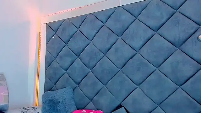 Snapshot of Nellyhills chatting on January 2025 12:01:01 AM Nellyhills online show from January 2025 12:01:01 AM