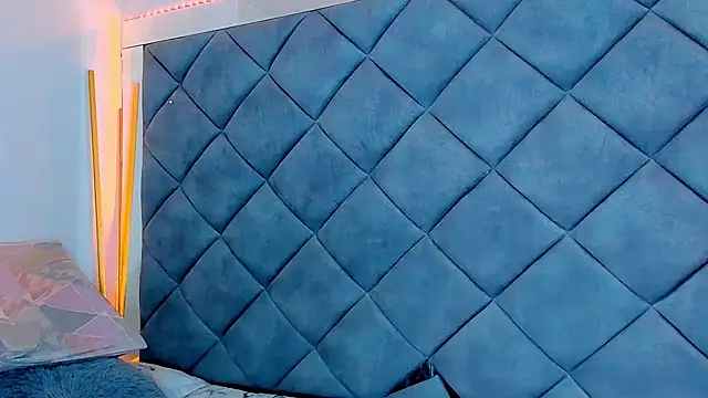 Snapshot of Nellyhills chatting on February 2025 01:00:02 PM Nellyhills online show from February 2025 01:00:02 PM