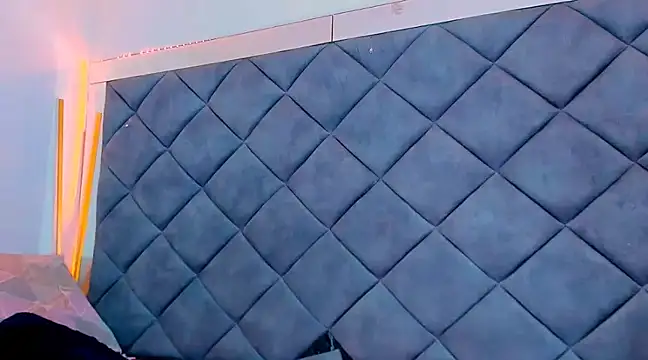 Snapshot of Nellyhills chatting on February 2025 04:10:01 PM Nellyhills online show from February 2025 04:10:01 PM