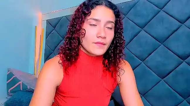 Snapshot of Nellyhills chatting on March 2025 09:32:02 PM Nellyhills online show from March 2025 09:32:02 PM