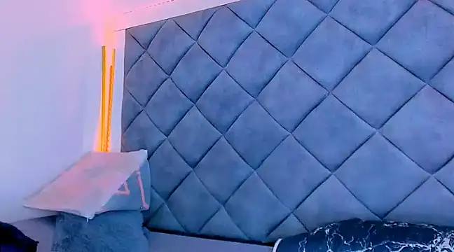 Snapshot of Nellyhills chatting on March 2025 04:51:01 PM Nellyhills online show from March 2025 04:51:01 PM