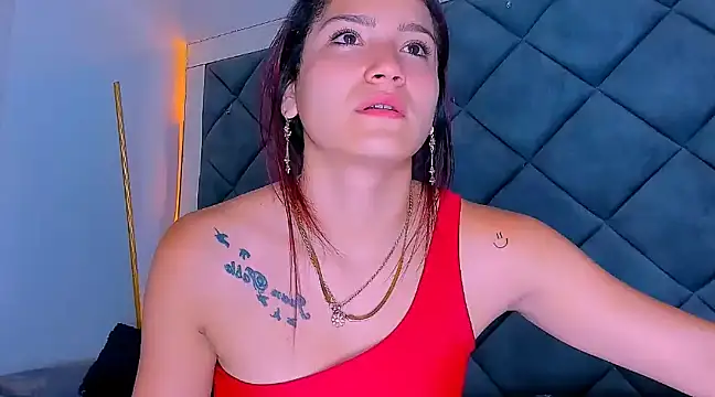 Snapshot of Nellyhills chatting on March 2025 01:11:02 AM Nellyhills online show from March 2025 01:11:02 AM