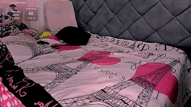 Snapshot of Nellyhills chatting on October 2025 01:30:01 PM Nellyhills online show from October 2025 01:30:01 PM