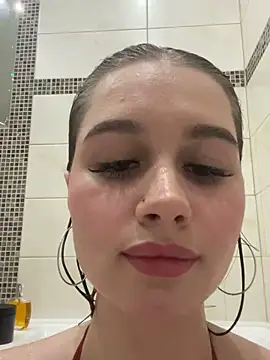 EllieHayes online show from December 2024 01:11:02 PM