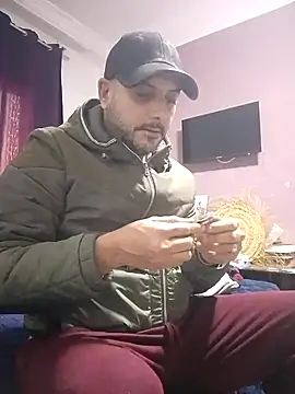 Snapshot of arabian82 chatting on January 2025 05:16:01 PM arabian82 online show from January 2025 05:16:01 PM