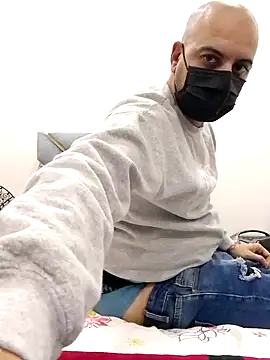 Snapshot of arabian82 chatting on January 2025 05:19:01 PM arabian82 online show from January 2025 05:19:01 PM