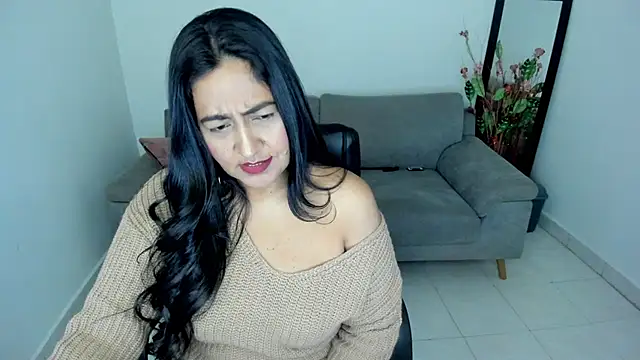 Adele Sweett online show from February 2026 10:56:01 AM